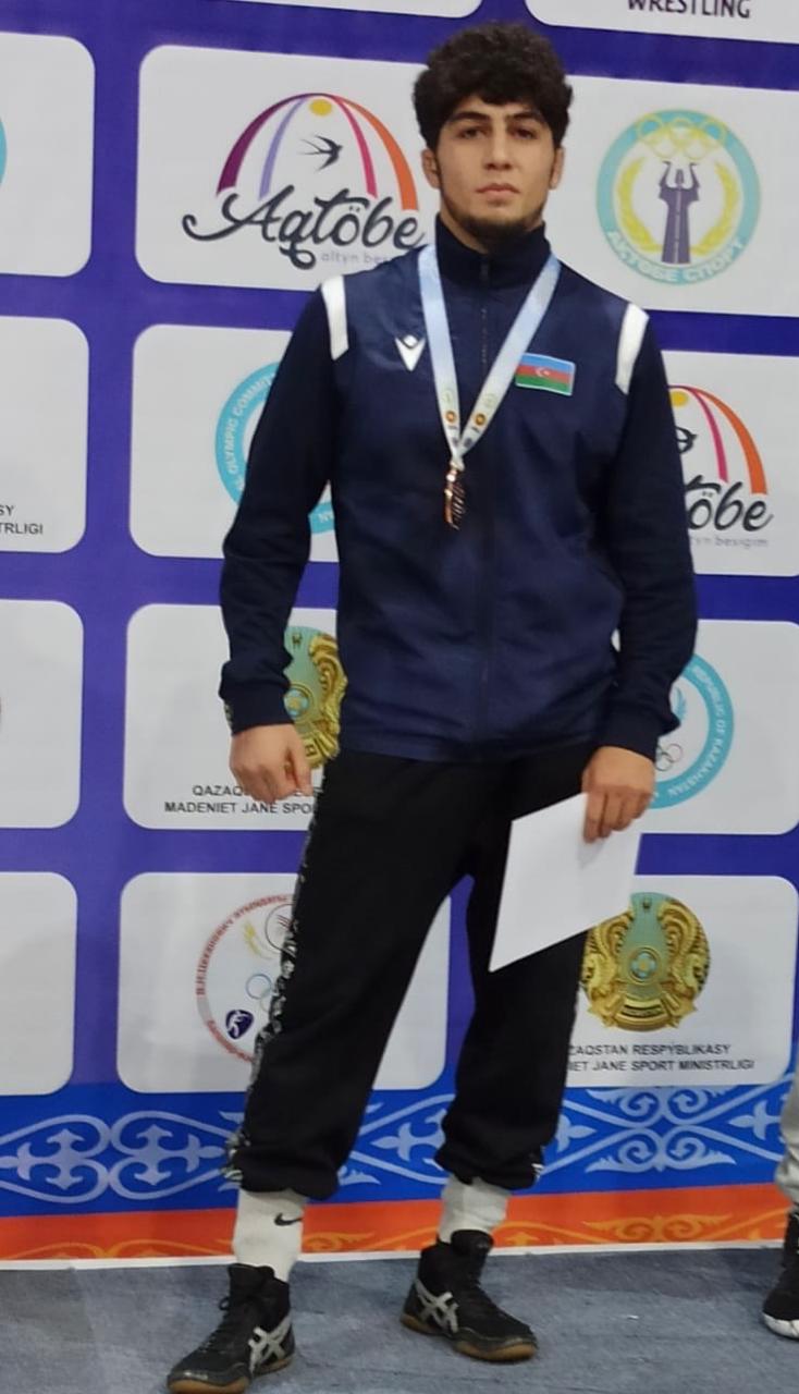 Rəvan Nuriyev - Sərbəst güləş